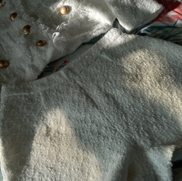 GORGEOUS WHITE SUIT S - Picture 6 of 6